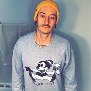 Meet your Posher, George